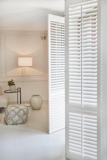 Witte shutters gaan warmte tegen Witte shutters gaan warmte tegen